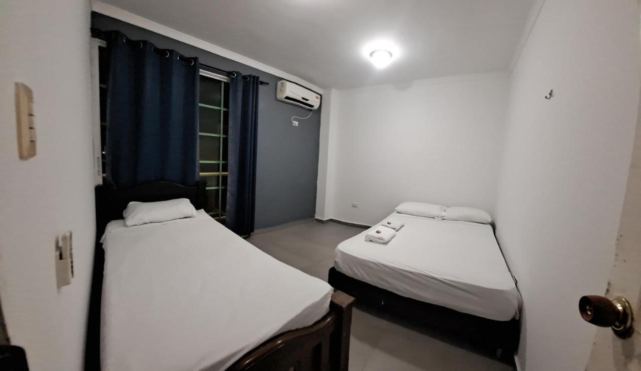 Hostal Oceans Paradise San Andrés Exteriör bild