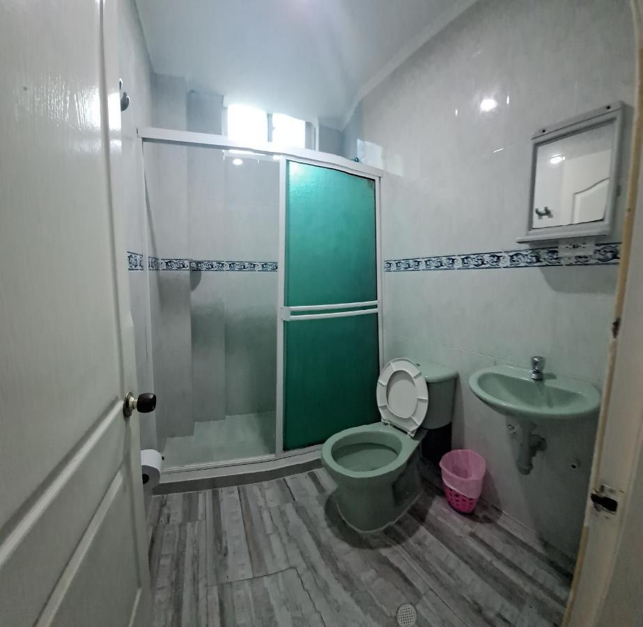 Hostal Oceans Paradise San Andrés Exteriör bild